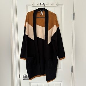 Sweater Mid Length
